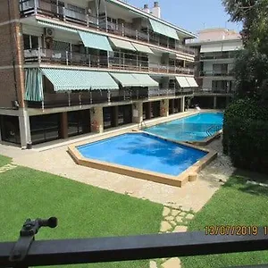 Apart.con Piscina En Zona Residencial Apartamento Sitges